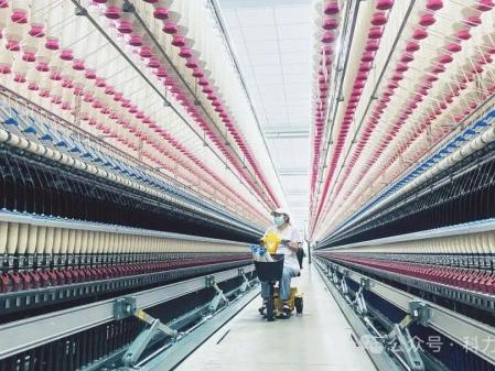 科力嘉纺织智能生产车间告别“老师傅”，科力嘉纺织数据驱动推动行业智能化升级——56项专利支撑生产动态“指尖管理”